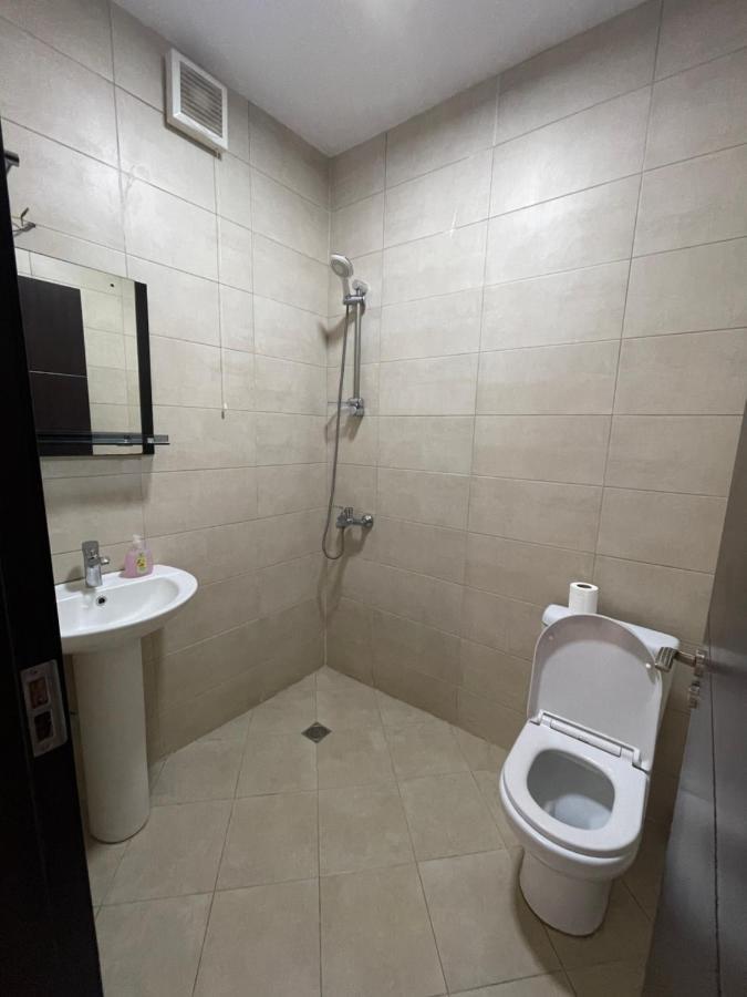 Apartment In The City Center - Old Батуми Екстериор снимка
